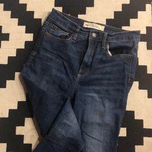 Gap True Skinny Super Highrise Crop Jeans